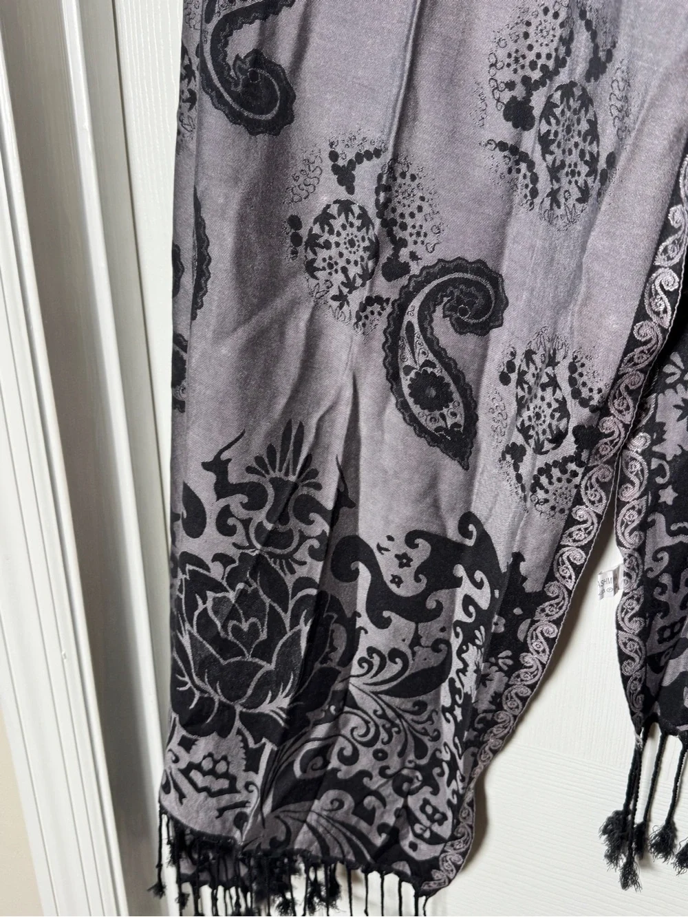 Oversized Grey & Black Paisley Pashmina Shawl Scarf Wrap Fringe 72